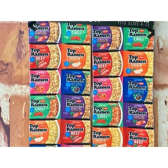 New Top Ramen ODD SOX Casual Cozy Soft Crew Socks Fits Sizes 6-13 Unisex - Picture 3 of 4